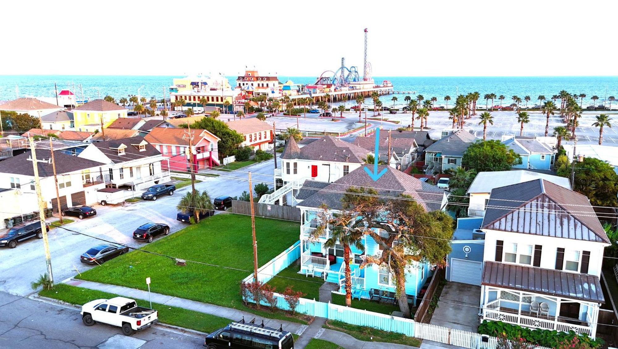 Casaazul-2605A-Couples Retreat By Beach & Pleasure Pier 1 Block Away- 2Bed 2Bath- 7 Minutes To Cruise Terminal Galveston Exteriér fotografie